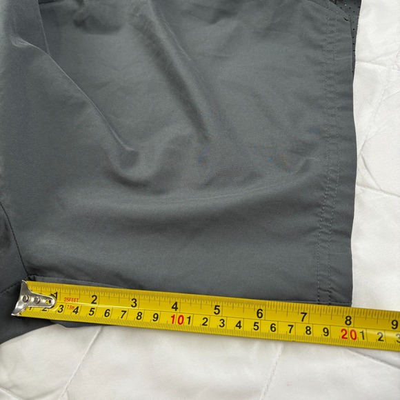 UNRL Stride Shorts Men's L Gray Performance Athletic Drawstring Stretch - Picture 13 of 13